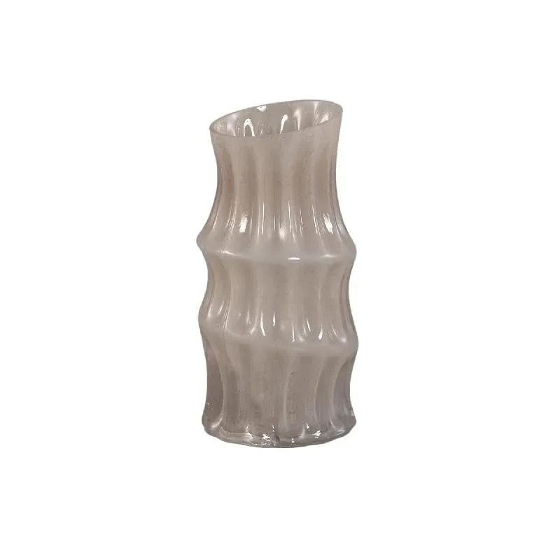 Vase – Kantige Form, Massivglas Material, Creme, M – Anvi | PTMD