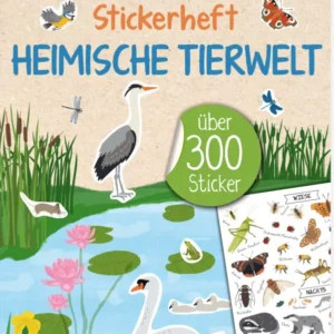 Auf dem Cover des „Stickerhefts Heimische Tierwelt“ sind farbenfrohe Illustrationen von heimischen Tieren und Pflanzen abgebildet. In der oberen Hälfte erscheinen diverse Vögel und Schmetterlinge vor einem ruhigen Teich mit Seerosen. Die Schrift „Stickerheft“ ist in einem fröhlichen Blau gehalten, während „Heimische Tierwelt“ in einem lebhaften Orange leuchtet. Ein runder grüner Button mit dem Text „über 300 Sticker“ zieht Aufmerksamkeit auf sich. Ganz unten mittig steht...