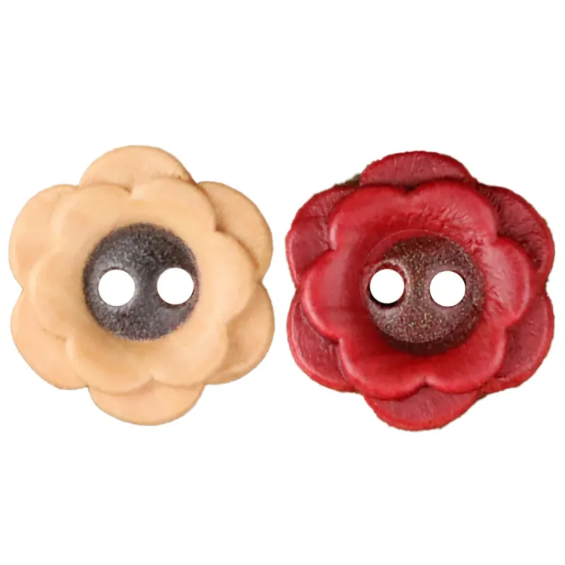 Natural Wood 3D Flower Buttons – 11.5mm | 2-Hole | Set of 200 100pcs Nature + 100pcs Red